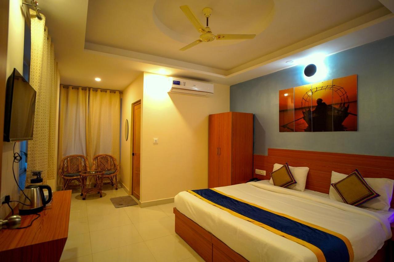 Karwaan Hostel Rishīkesh Exteriör bild